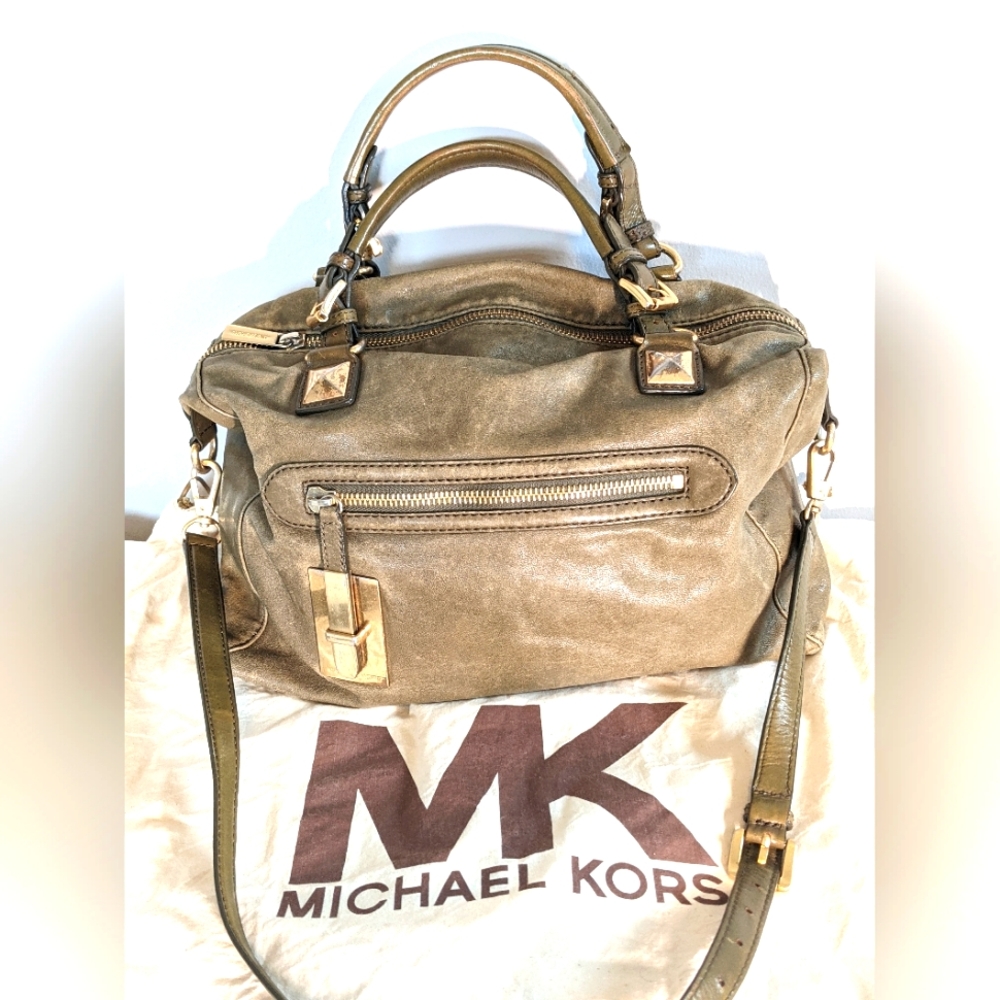 Authentic Michael Kors Calista Leather Bag